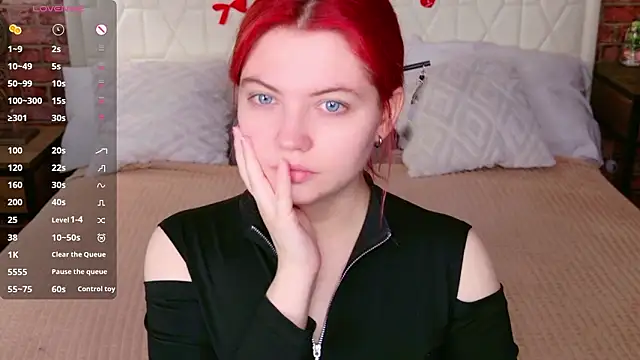 Lisa Adam online show from 03.05.26