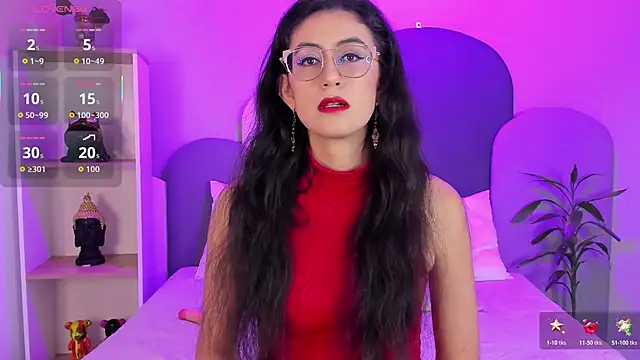 SophieGomez22 online show from 10.20.25