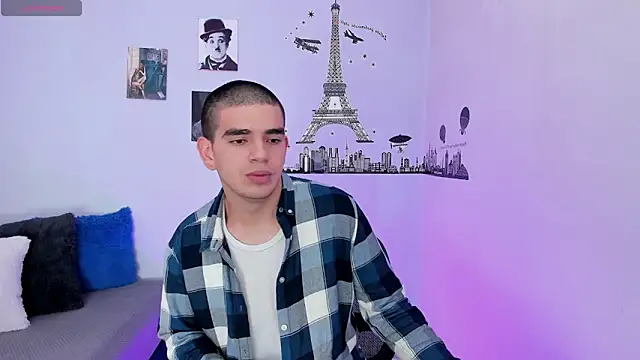 Snapshot of Ares_Johnson chatting on 01.03.25 Ares Johnson online show from 01.03.25