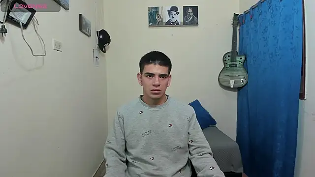 Snapshot of Ares_Johnson chatting on 02.09.25 Ares Johnson online show from 02.09.25