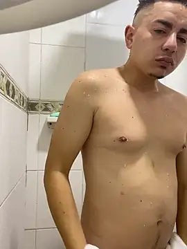 DanielGomez9 online show from 12.14.24