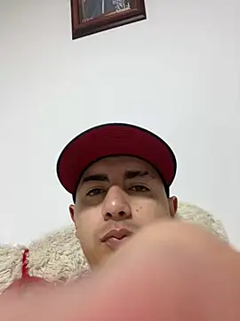 DanielGomez9 online show from 01.26.25