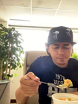 DanielGomez9 online show from 09.23.25