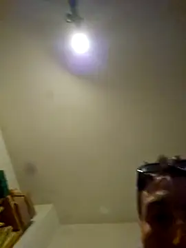 v4Tomasgrau9 online show from 03.21.26