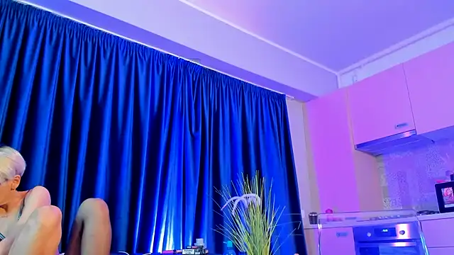 RosaCatalleya online show from 11.11.25