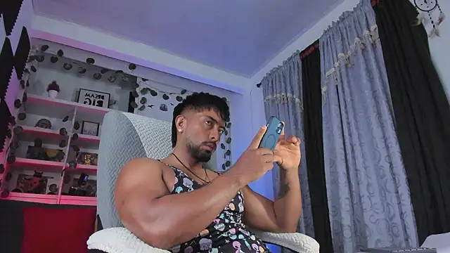 Couple muscle1 online show from 03.12.26