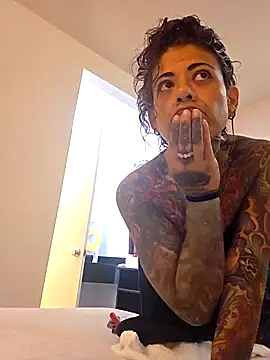 inkdbabz 33 online show from 09.27.25