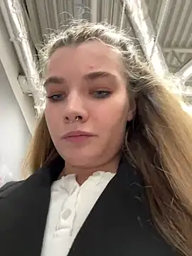 Holy Tereza online show from 03.02.25