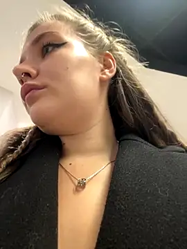 Holy Tereza online show from 11.09.25