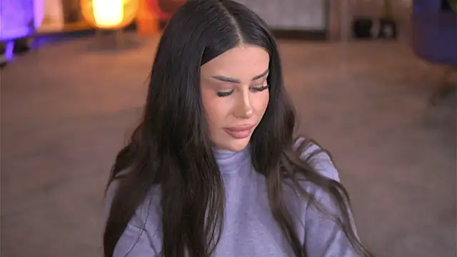 EvaZane online show from 01.24.25