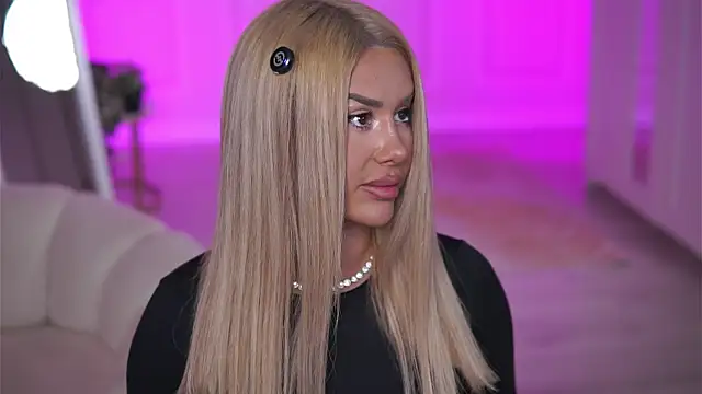 EvaZane online show from 01.06.26