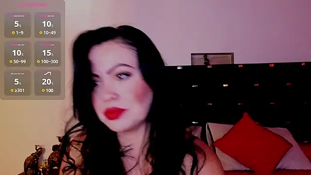 charlottemeyerr online show from 12.18.24