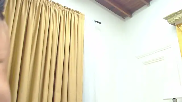 MiaCallie online show from 03.02.25