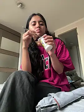 Snapshot of ViolettaSummer chatting on 07.14.26 ViolettaSummer online show from 07.14.26