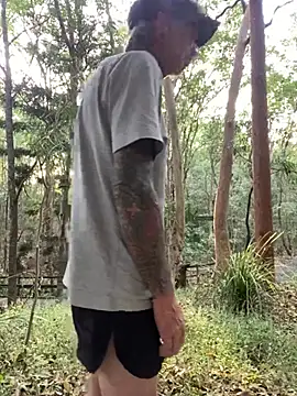 hhhorniee online show from 02.14.25