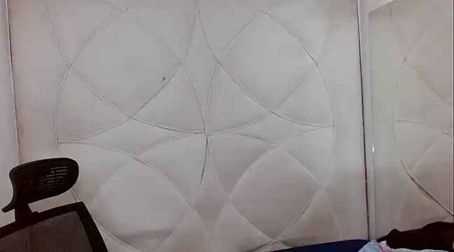 Snapshot of Dollbehavior_ chatting on 01.26.25 Dollbehavior online show from 01.26.25