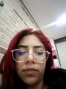 Rousse Collinss online show from 03.02.25