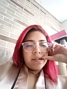 Rousse Collinss online show from 03.07.25