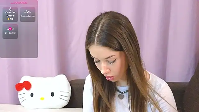 Snapshot of ellie_kramer chatting on 07.14.26 ellie kramer online show from 07.14.26
