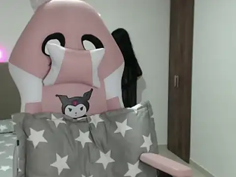 Caribbean beauty  online show from 02.24.25