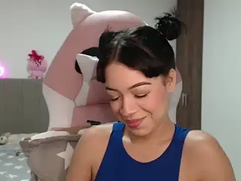 Caribbean beauty  online show from 02.26.25