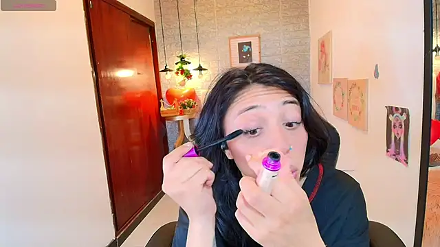 REDHOTTER  online show from 02.22.25