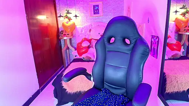 REDHOTTER  online show from 03.07.25