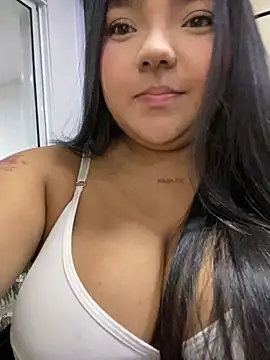 little lissiee online show from 02.05.26