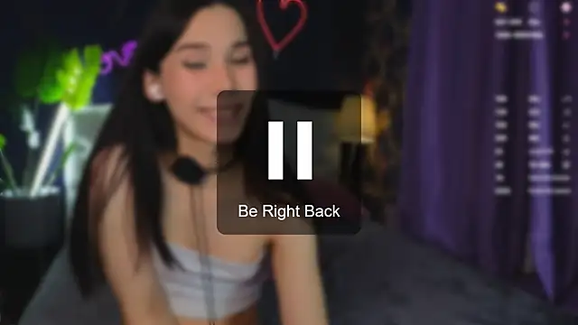 Kaia Sunshine Mia online show from 03.13.25