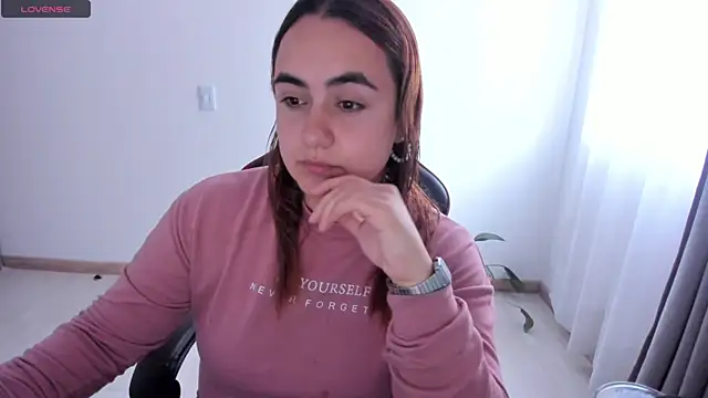 maryluna95 online show from 04.16.26