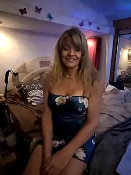 annika lately online show from 12.15.24