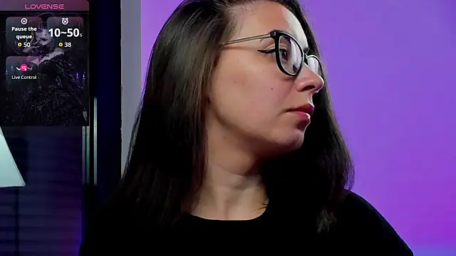Snapshot of RitaSonnet chatting on 04.28.26 RitaSonnet online show from 04.28.26