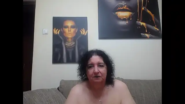 Snapshot of maturekorine chatting on 04.29.26 maturekorine online show from 04.29.26