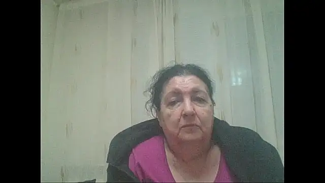 Snapshot of maturekorine chatting on 05.04.26 maturekorine online show from 05.04.26