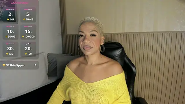 summer night  online show from 11.10.25