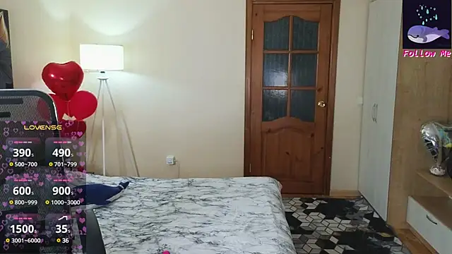 D0nna  online show from 03.04.25