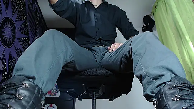 Dicaprioo  online show from 12.05.24