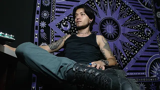 Dicaprioo  online show from 02.04.25