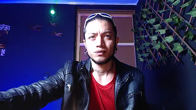 Dicaprioo  online show from 10.21.25