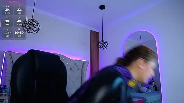 Charlotte Jones   online show from 01.15.26