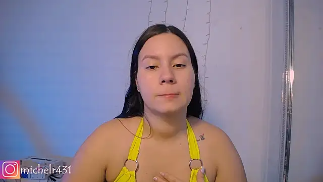 Mia  reys online show from 02.03.25