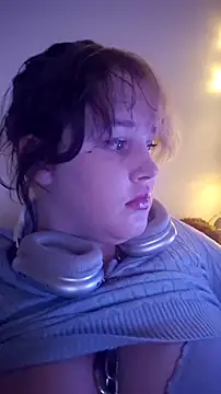 Snapshot of Kitty-Souffle chatting on 01.08.26 Kitty-Souffle online show from 01.08.26