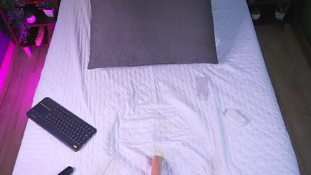 RaquelLust online show from 03.08.25