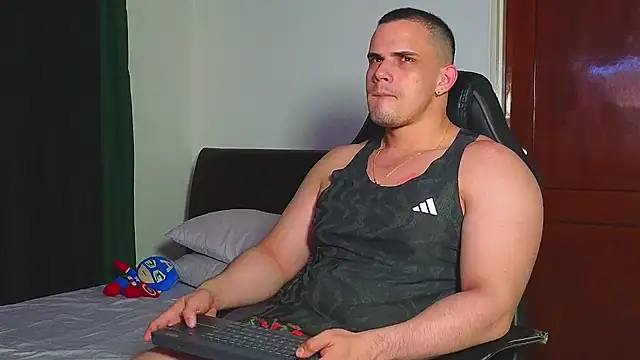 Regansmiths online show from 03.04.25