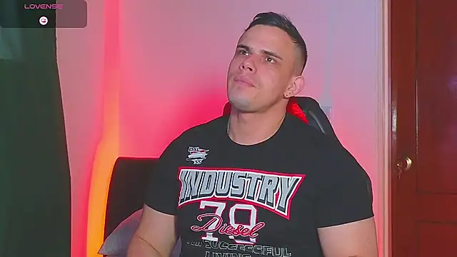 Regansmiths online show from 12.15.25