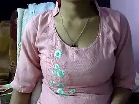 momo lov online show from 12.29.24