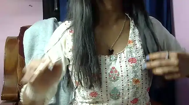 momo lov online show from 01.20.25