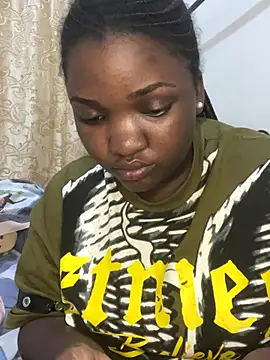 sweet18creamybigpussy online show from 10.22.25