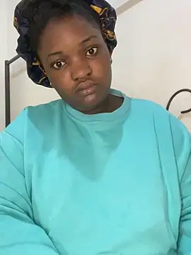 sweet18creamybigpussy online show from 02.14.26