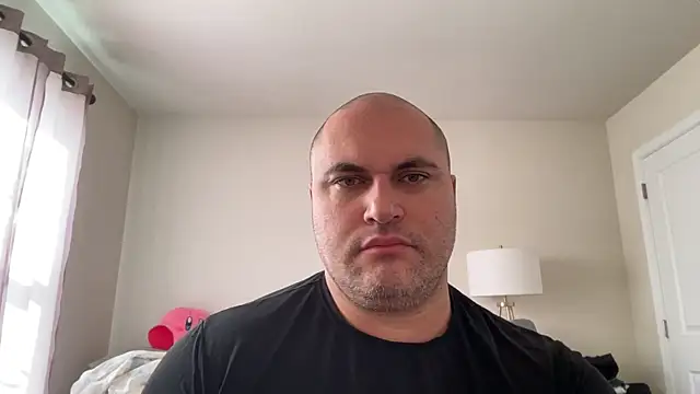 SluggishChase99 online show from 10.28.25